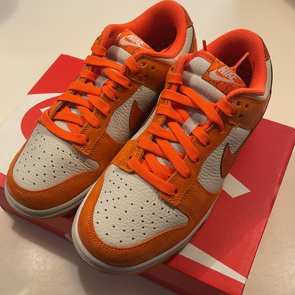 Nike Dunk Low size 7 - Picture 3 of 6